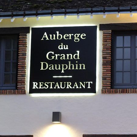 Auberge Du Grand Dauphin Dhuizon ภายนอก รูปภาพ